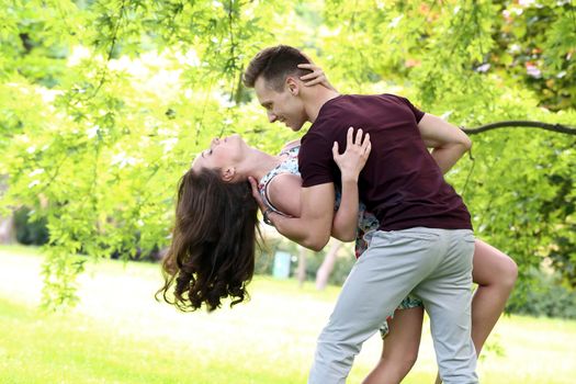 Cute, young couple in the park