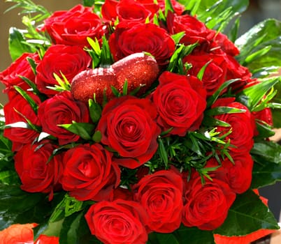 red roses for my love      