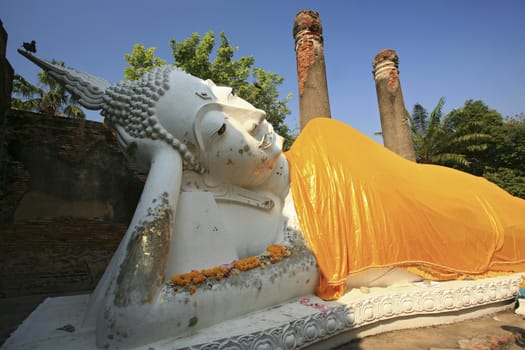 Reclining of buddha, Ancient temple Ayudhaya-Wat Yai Chai Mongkol at thailand