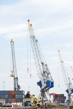 big cranes for transport of containeers in dutch harbor