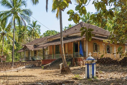 old portuguese colonial houses in goa india