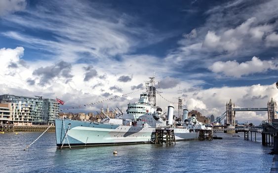 The HMS Belfast (1930s) is the Royal Navy’s last surviving cruiser and the largest preserved in Europe.