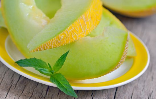 details of cantaloupe melon slices
