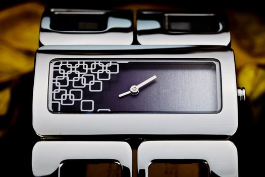 A very luxury woman watch of bracalet