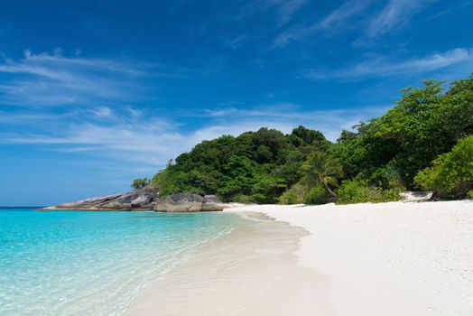 Idyllic tropical beach of Similan Islands with white sand and  transparent  turquoise water, Ko Miang, National Park 