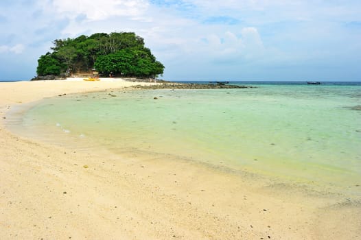 Beautiful beach at Talay Waek Krabi, Thailand