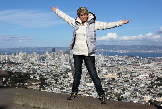 The adult woman on a background of Twin Peaks. San Francisco