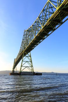 This bridge connects the states of Washington and Oregon at the mouth of the Columbia River.