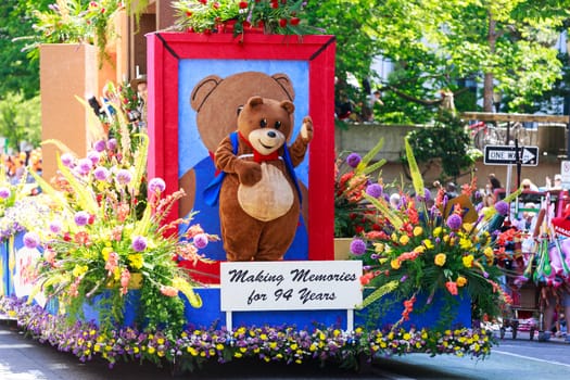 Portland, Oregon, USA - JUNE 7, 2014: Fred Meyer Float 
in Grand floral parade through Portland downtown.