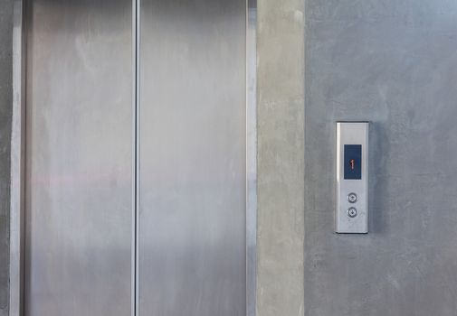 Elevator with only up and down button