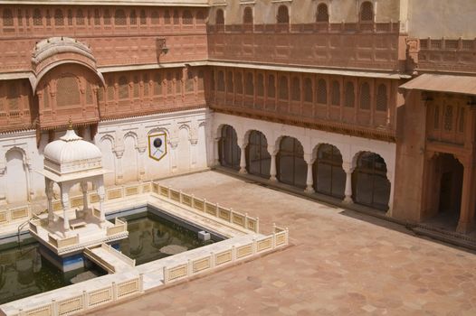 Courtyard with marble pool inside Junagarh Fort Bikaner Rajasthan India