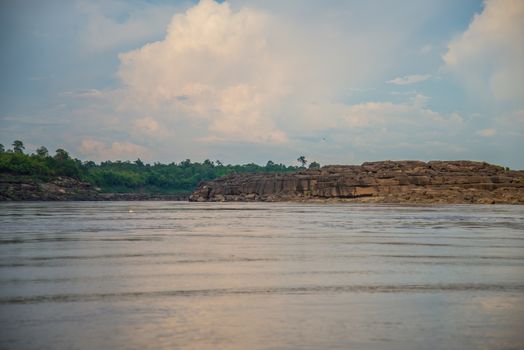 3000 bok ,Sam pan bok, Ubon-ratchathani, Grand Canyon of Thailand.