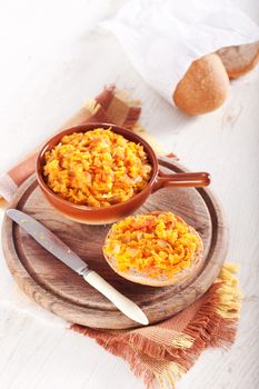 Pumpkin chutney and fresh bread