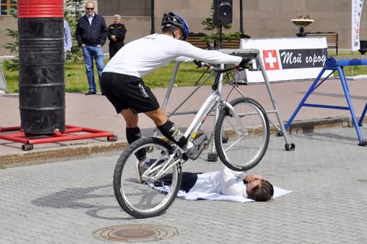 Timur Ibragimov � the champion of Russia on a cycle trial, acts in Tyumen on a holiday the City Day 26.07.2014�