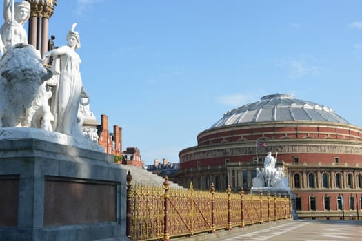 Statues and fence of memorial overlooking Albert Hall