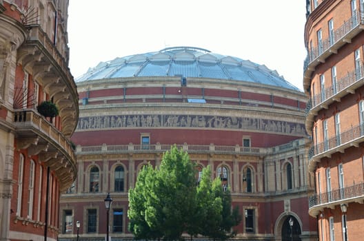 Royal Albert hall from Kensington gore