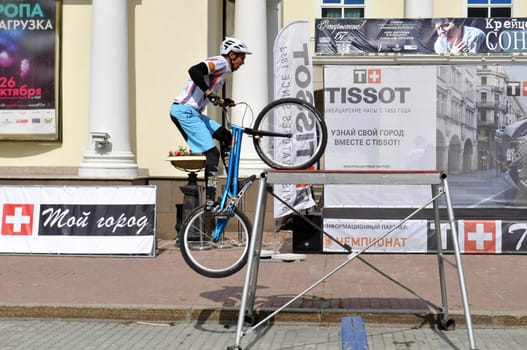 Mikhail Sukhanov performance, champions of Russia on a cycle trial. City Day of Tyumen on July 26, 2014