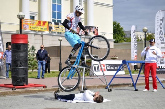 Mikhail Sukhanov performance, champions of Russia on a cycle trial. City Day of Tyumen on July 26, 2014