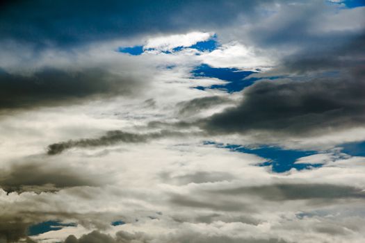 dark cloud befor rain background