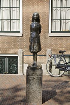 Anne Frank statue in a passage in Amsterdam, Netherlands Holland, Europe.
Photo taken on: August 27th, 2013 