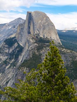 Half Dome in Yosemite National Park (California, USA)