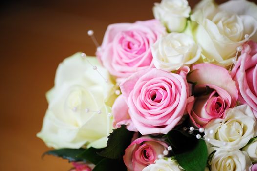 Brides pink and white roses detail