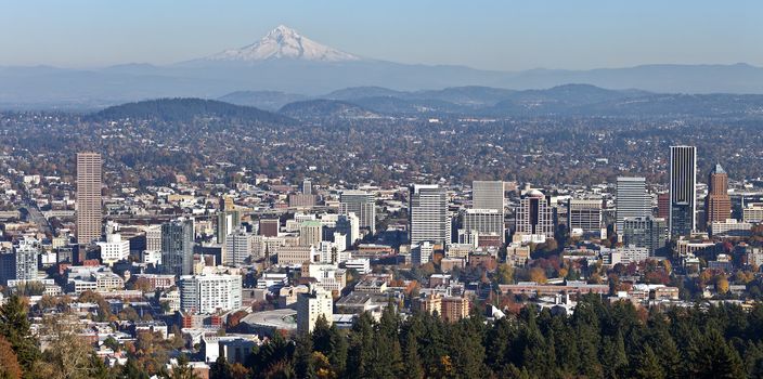 Portland Oregon panorama in Autumn from Pittock mansion.