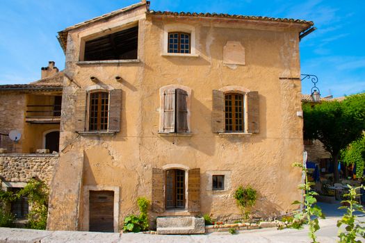 Beautiful house in Opedde le vieux belonging to the Provence in Luberon France