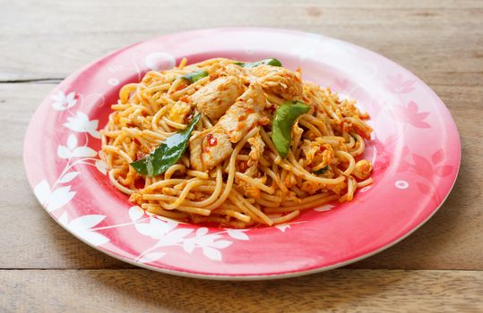 Stir Fried Spicy Spaghetti with Chicken in Chilli paste