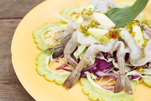 Fresh raw prawns in spicy sauce - Thai food