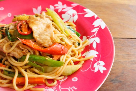 Drunken Spaghetti - Stir Fried Spicy Spaghetti With Pork (Thai Food)