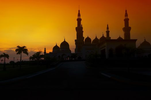 Sunset at the Grand Mosque in the Philippines