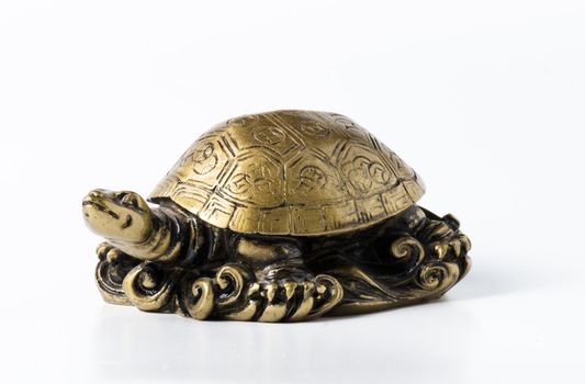 Feng shui golden metal turtle for decoration
