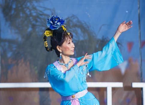 LAS VEGAS - FEB 09 : Chinese folk dancer perform at the Chinese New Year celebrations held in Las Vegas , Nevada on February 09 2014