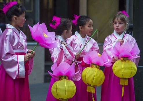 SAN FRANCISCO - FEB 15 : Unidentified dress up children performing during the Chinese New Year Parade in San Francisco , California on February 15 2014 , It is the largest Asian event in North America 