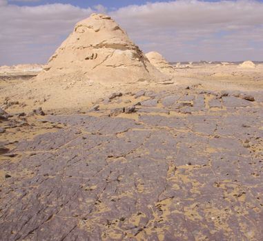 The limestone formation rocks in the White Desert, Egypt 