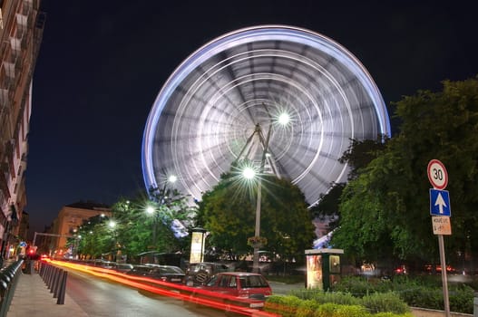 Big wheel spinning at night