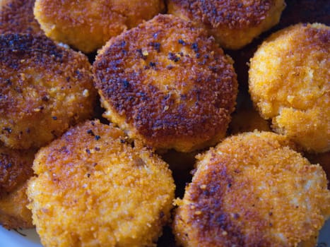 Fried in bread crumbs Meatballs on the plate