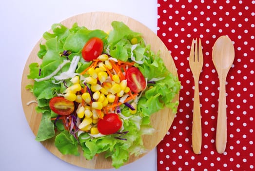 Fresh vegetable salad with corn,carrot,tomato,green oak,red oak,Red bean and millet