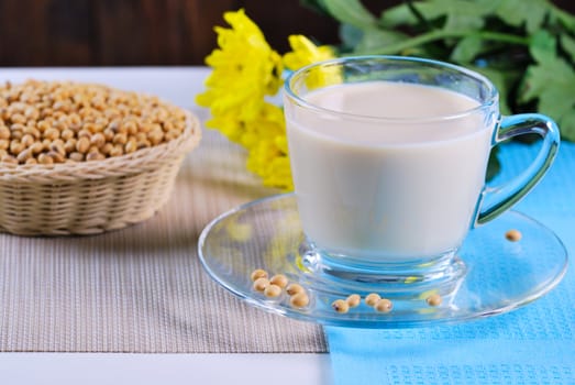 soy milk with soy beans