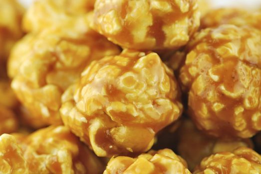 caramel popcorn