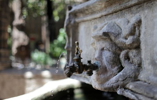 Drinking Fountain drops of water Motion 