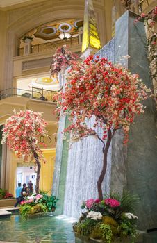 LAS VEGAS - MARCH 15 : The interior of the Venetian hotel & Casino in Las Vegas on March 15 , 2014. With more than 4000 suites it's one of the most famous hotels in the world.