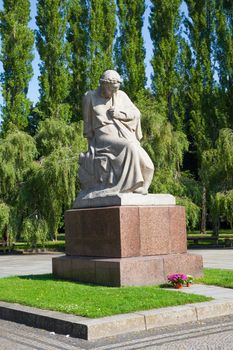Soviet War Memorial (Treptower Park) Motherland statue.