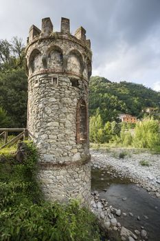 Picture of a medieval circular tower with natural background