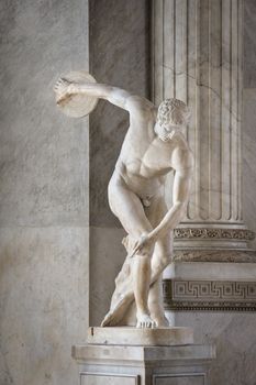 Roman replica to greek Discobolus sculpture made by Miron