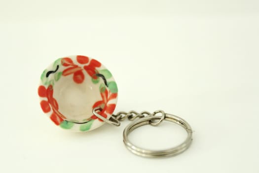The bowl key ring made from ceramic and flowers paint.