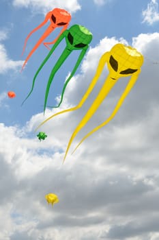 Space invader kites descending