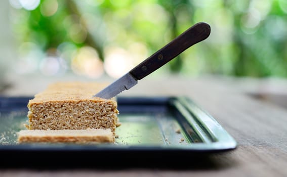 Sliced bread in tray