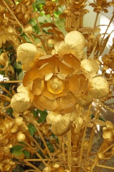 Gold flowers.